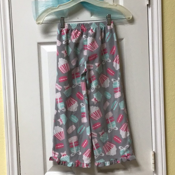 CUPCAKE PAJAMA BOTTOMS RUFFLE HEM Sz6 - Picture 3 of 4